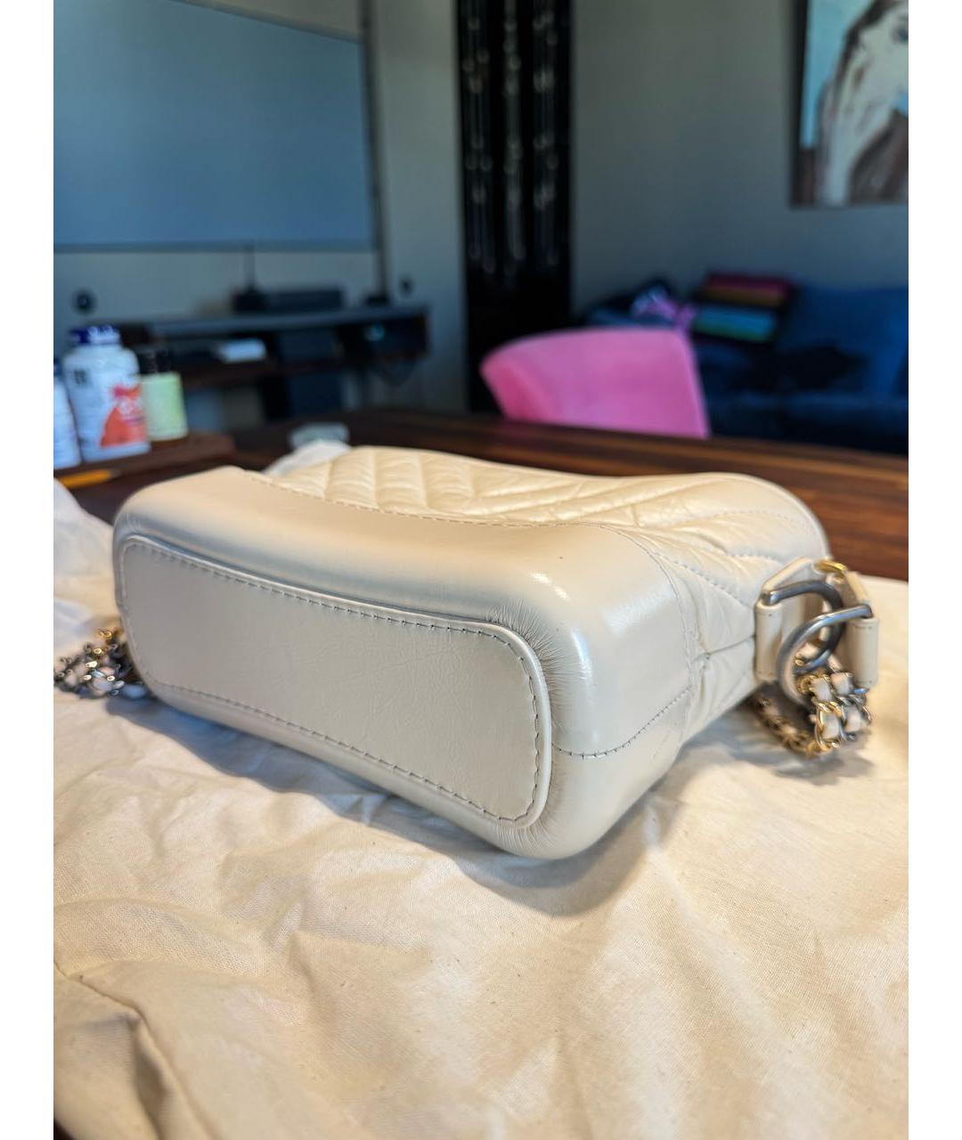 CHANEL Бежевая кожаная сумка через плечо, фото 8