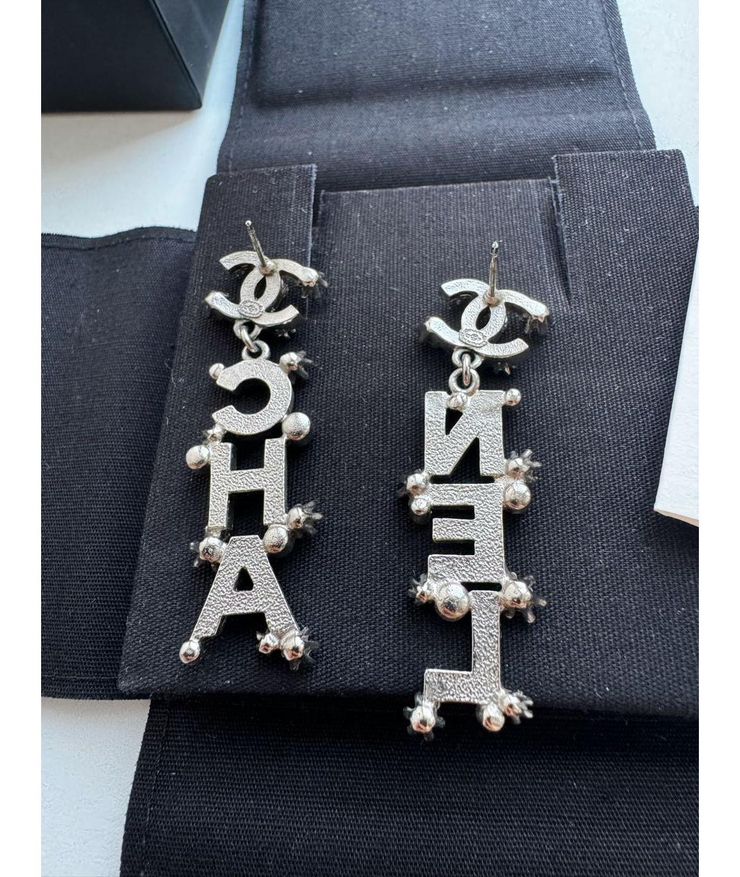 CHANEL Серебряные металлические серьги, фото 2