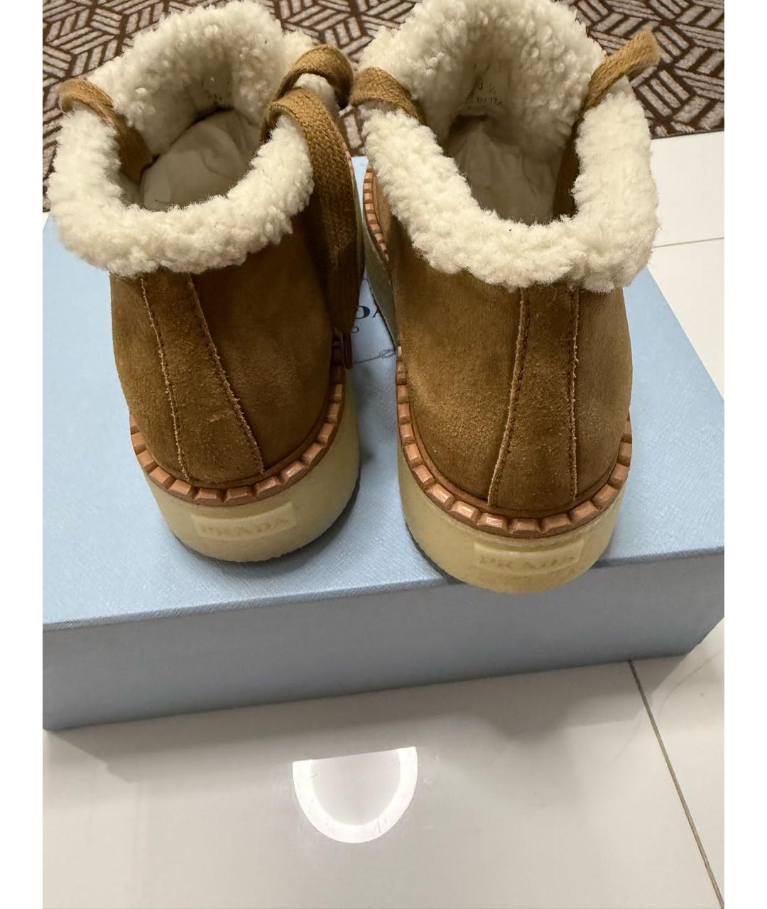 PRADA Коричневые замшевые ботинки, фото 3