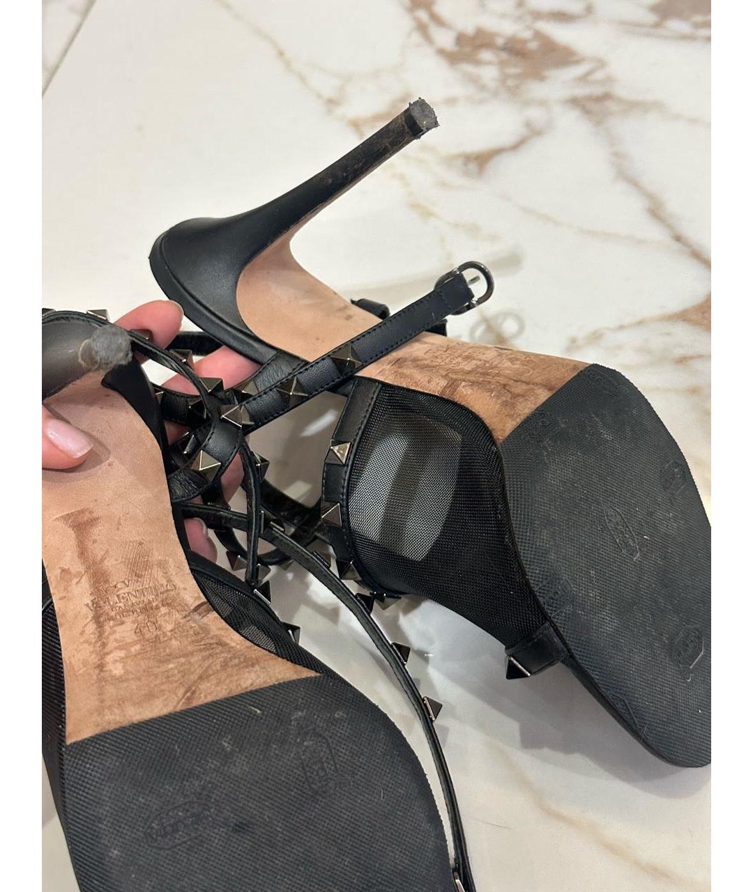 VALENTINO Черные кожаные босоножки, фото 4