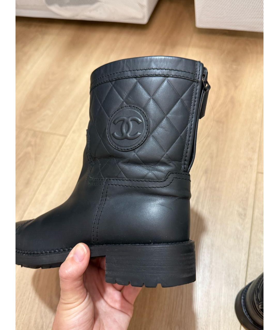 CHANEL Черные кожаные полусапоги, фото 8