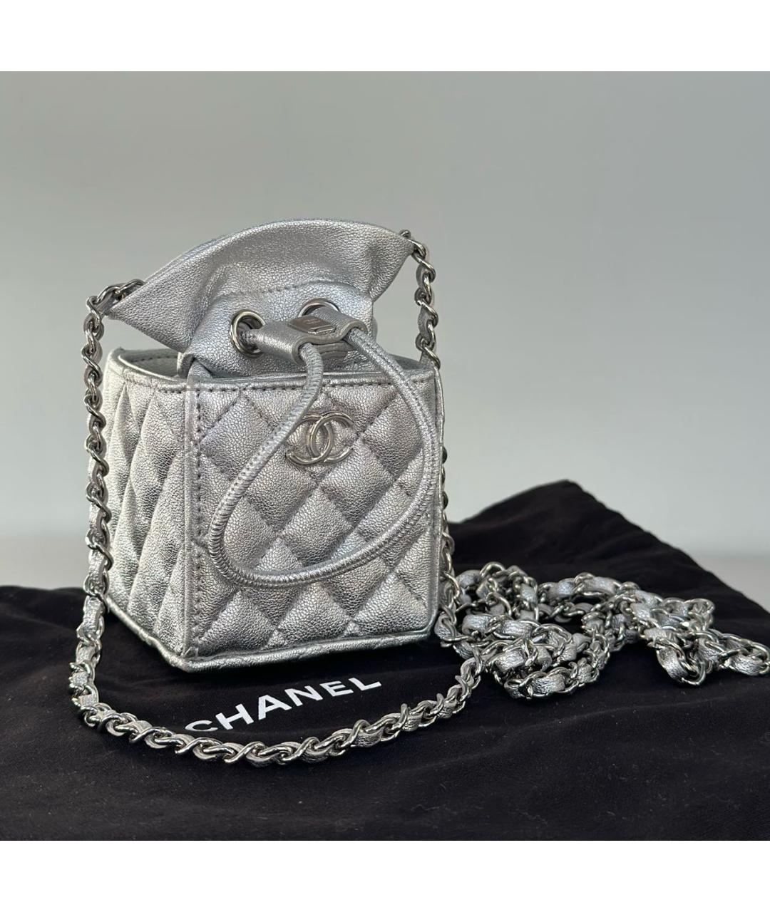 CHANEL Серебряная кожаная сумка через плечо, фото 2