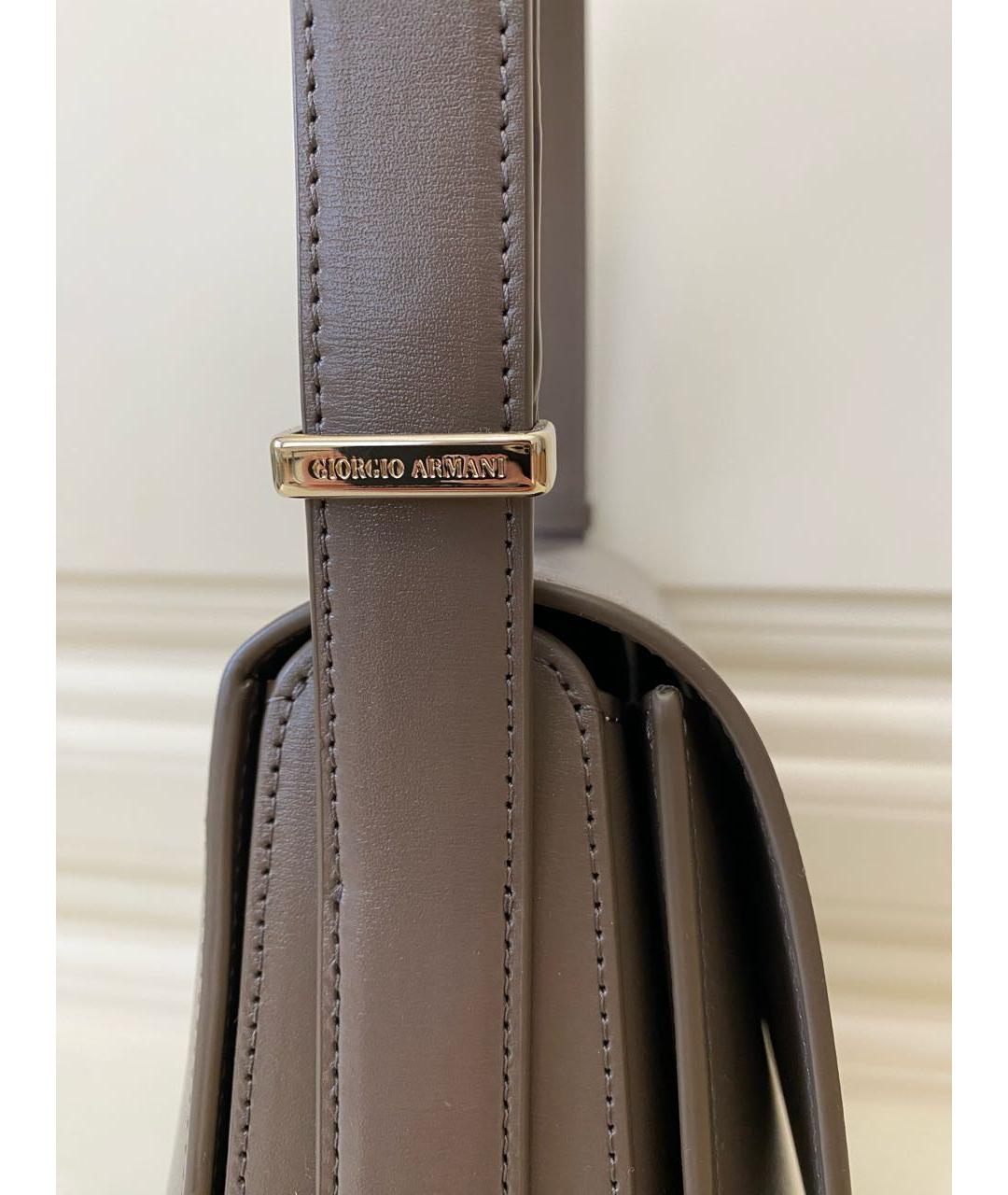 GIORGIO ARMANI Бежевая кожаная сумка через плечо, фото 2