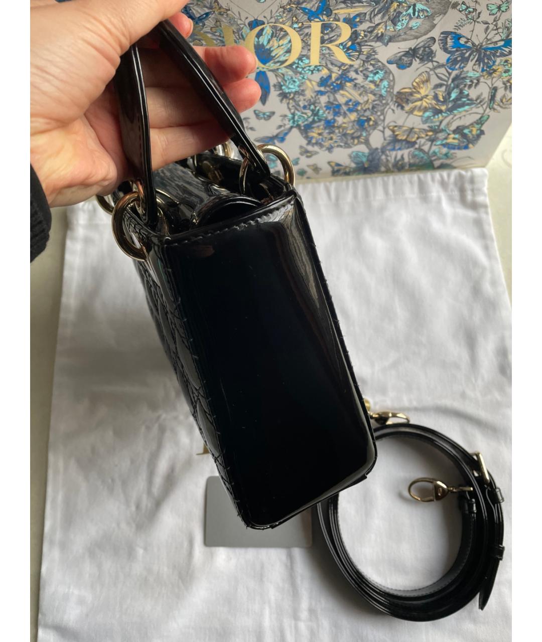 CHRISTIAN DIOR Черная сумка тоут из лакированной кожи, фото 5