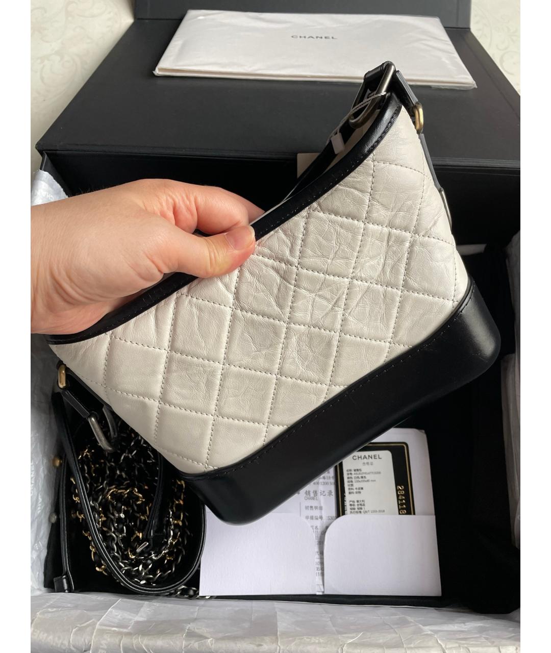 CHANEL Белая кожаная сумка через плечо, фото 3