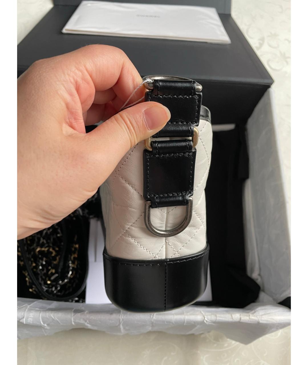 CHANEL Белая кожаная сумка через плечо, фото 5