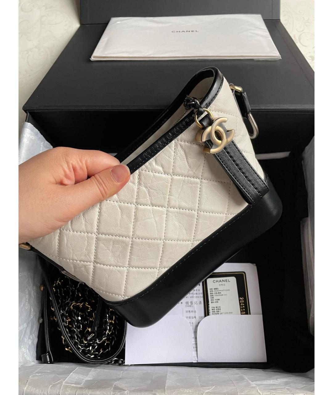 CHANEL Белая кожаная сумка через плечо, фото 2