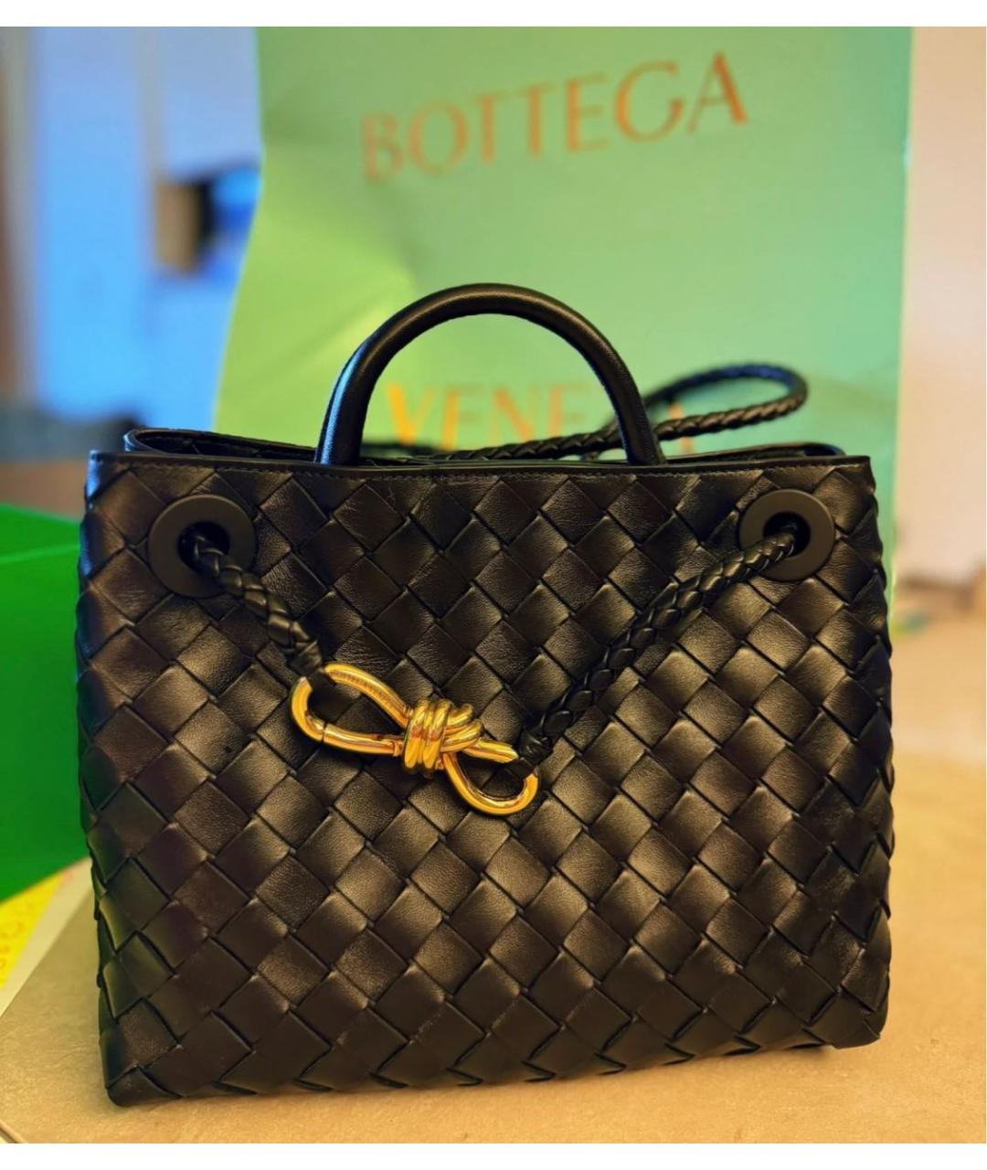 BOTTEGA VENETA Черная кожаная сумка через плечо, фото 3