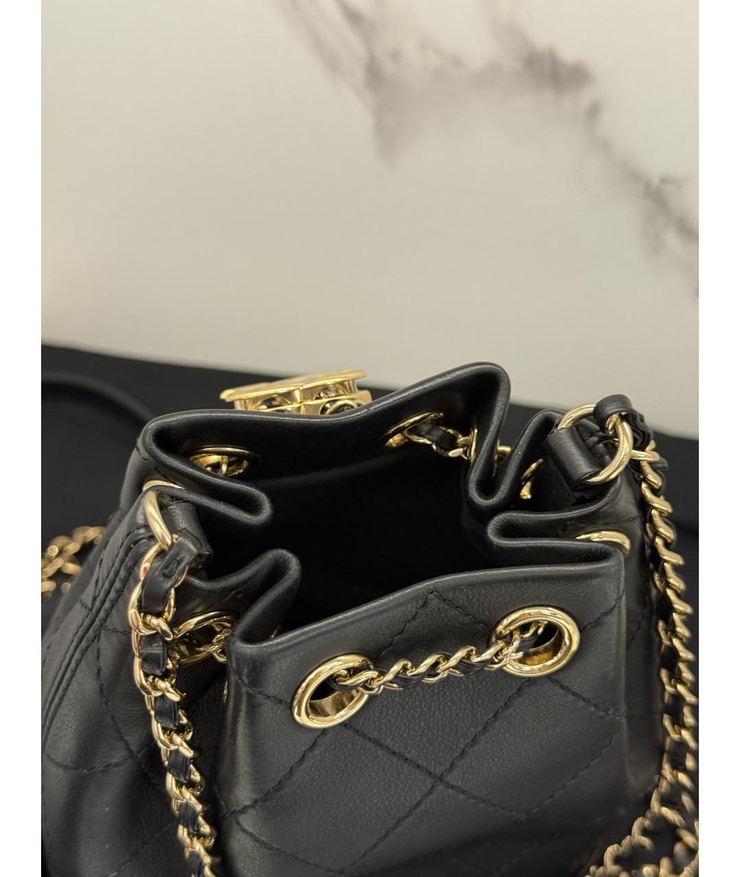 CHANEL Черная кожаная сумка через плечо, фото 5
