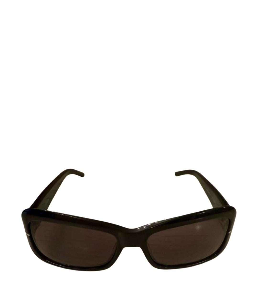 VALENTINO Черные пластиковые солнцезащитные очки, фото 1
