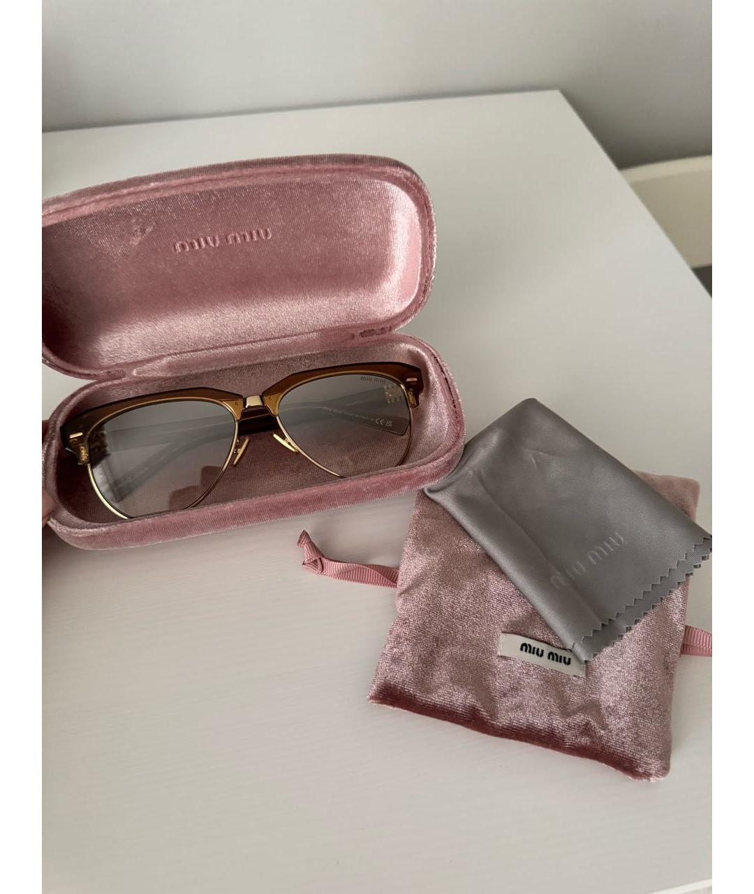 MIU MIU Коричневые пластиковые солнцезащитные очки, фото 4