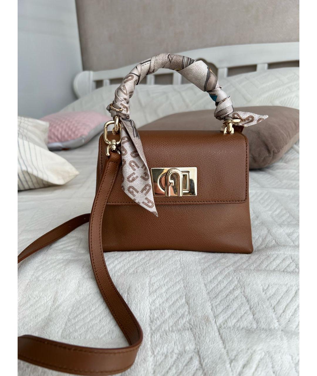 FURLA Коричневая кожаная сумка с короткими ручками, фото 2