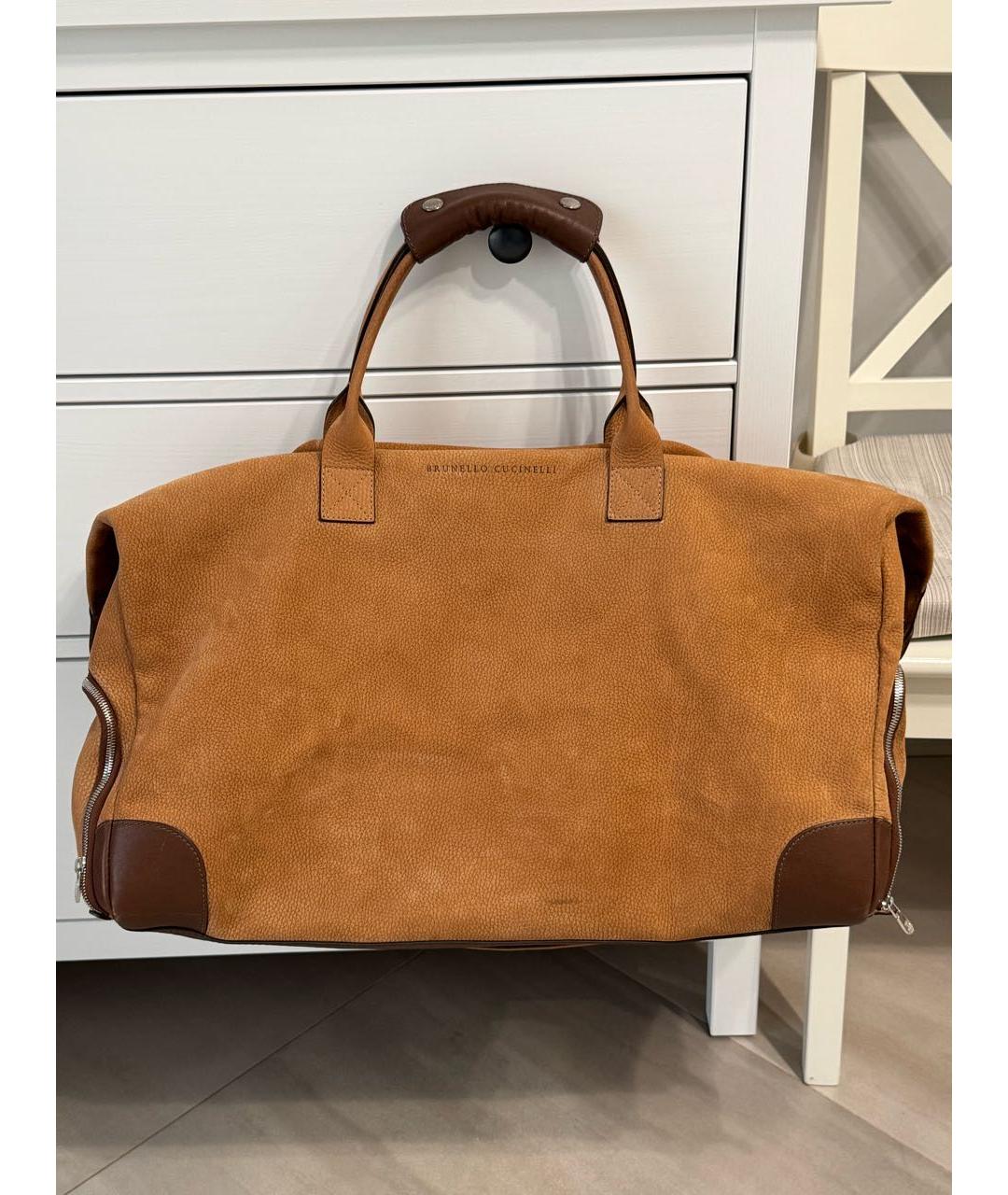 BRUNELLO CUCINELLI Коричневая замшевая дорожная/спортивная сумка, фото 4