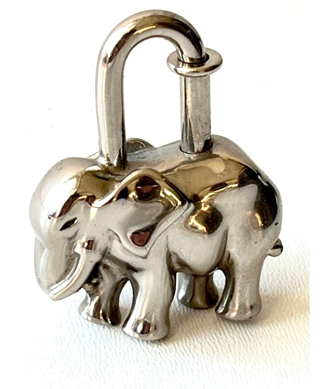 HERMES Серебрянный брелок, фото 9