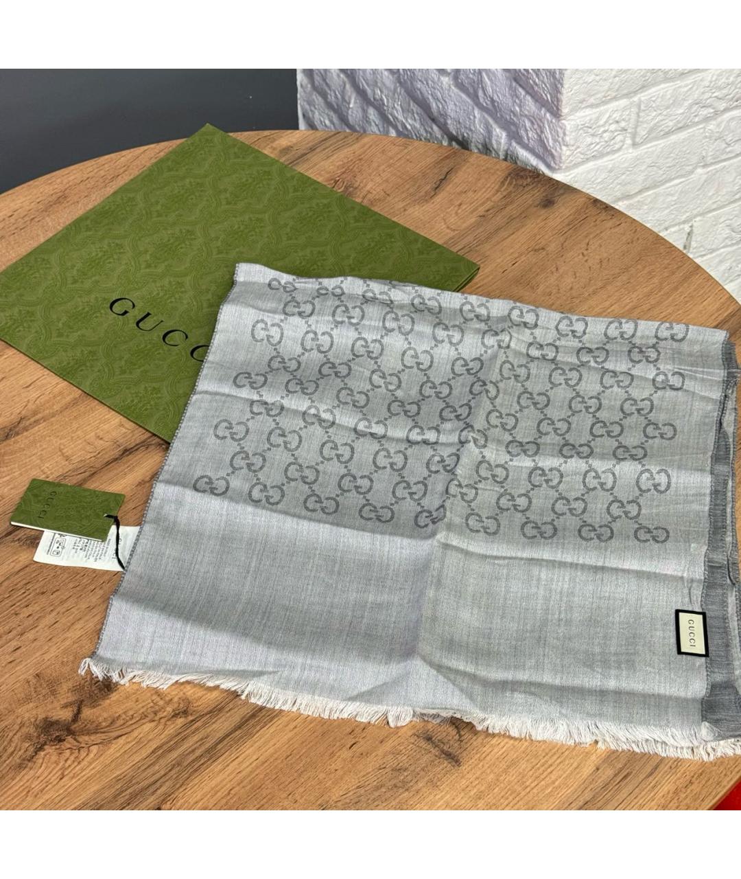 GUCCI Серебрянный шарф, фото 3