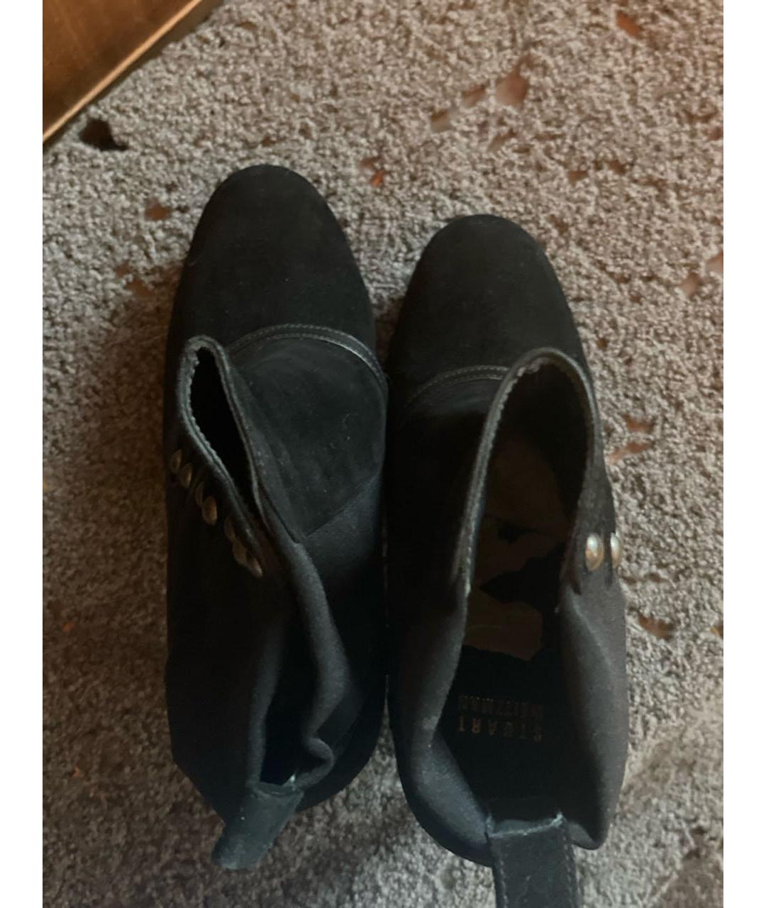 STUART WEITZMAN Черные замшевые ботильоны, фото 3