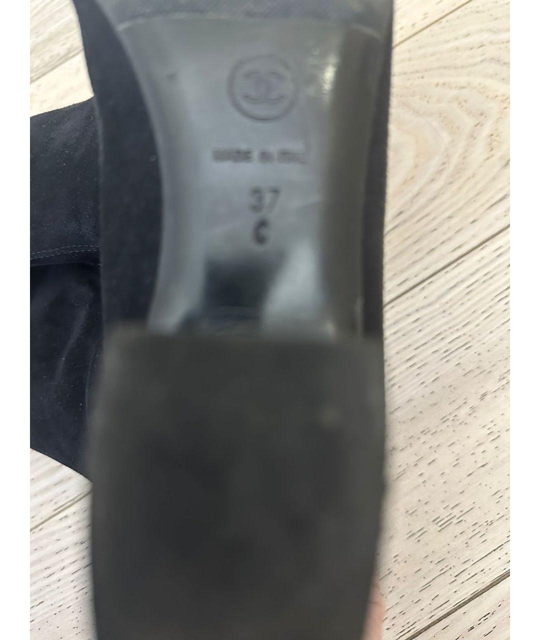 CHANEL Черные замшевые сапоги, фото 4