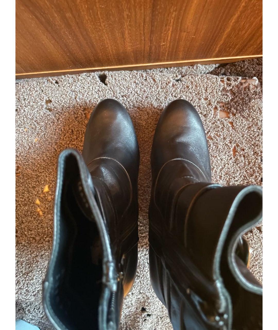 STUART WEITZMAN Черные кожаные ботильоны, фото 3