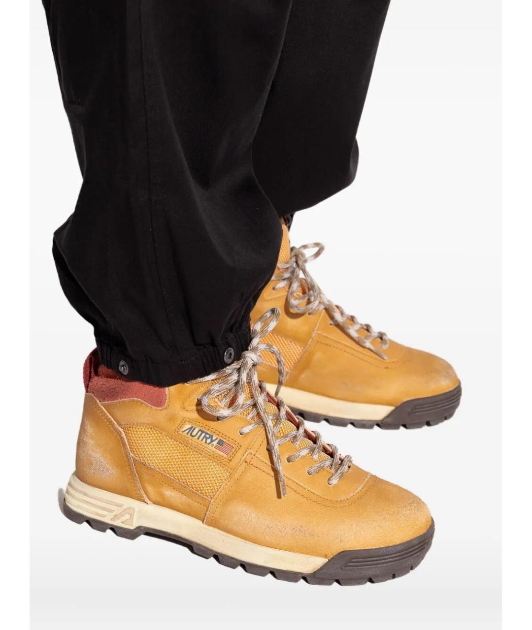 AUTRY Бежевые замшевые ботинки, фото 2