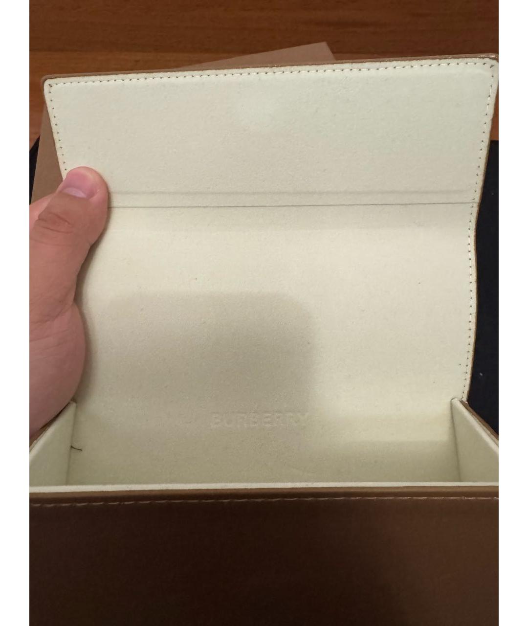 BURBERRY Зеленые пластиковые солнцезащитные очки, фото 5