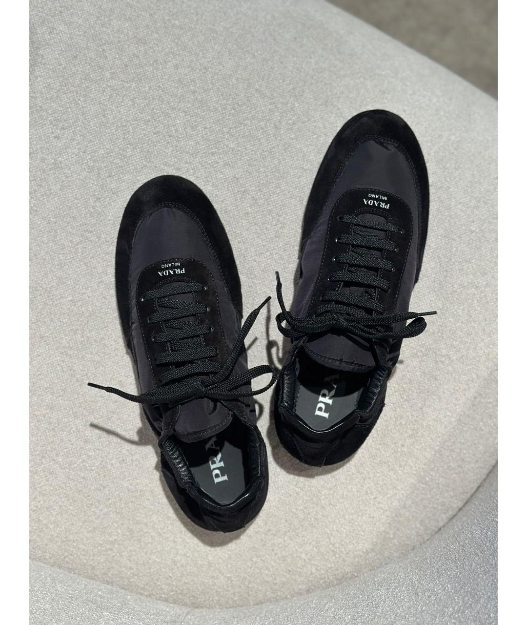 PRADA Черные замшевые кроссовки, фото 2