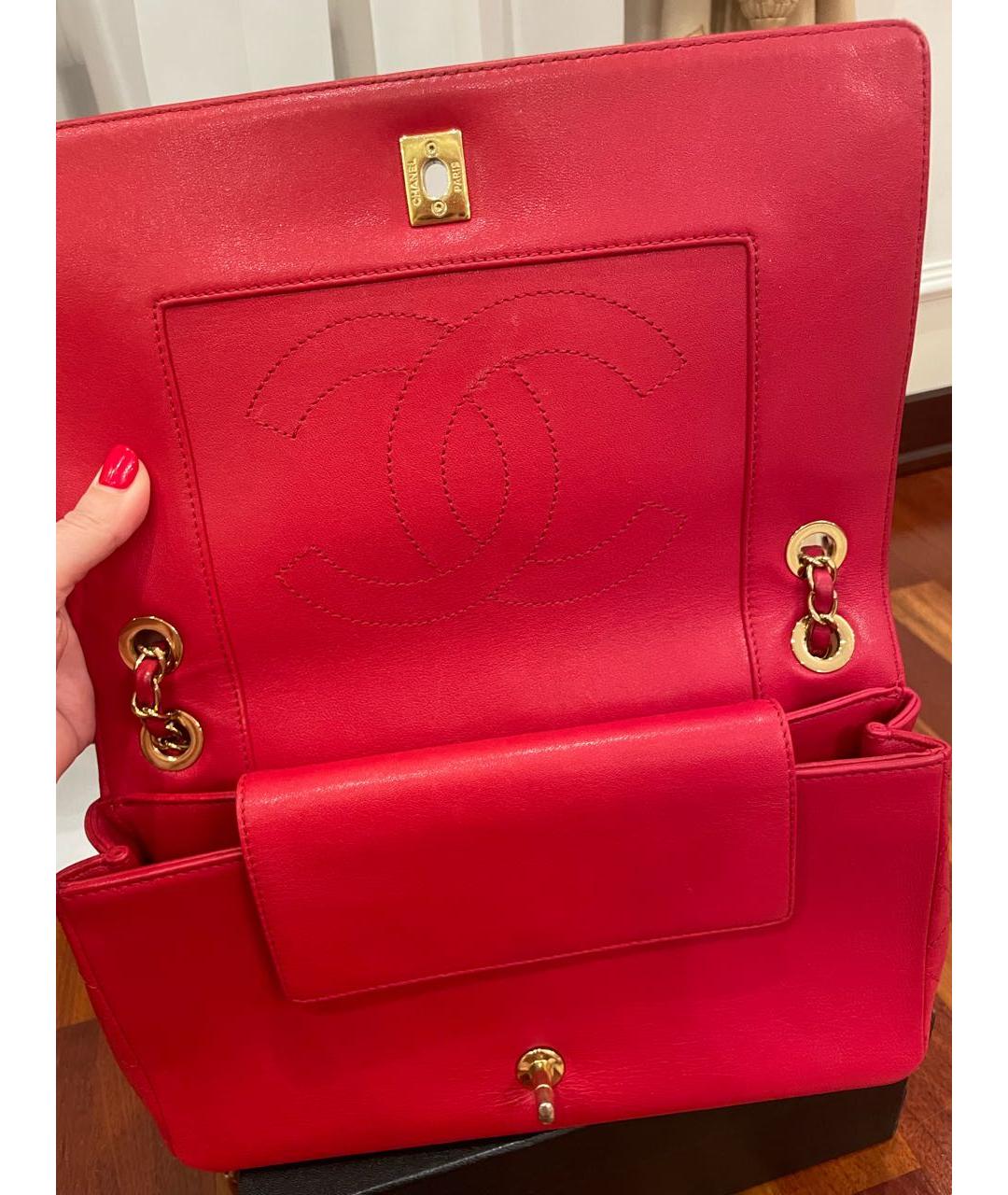 CHANEL Красная кожаная сумка через плечо, фото 4