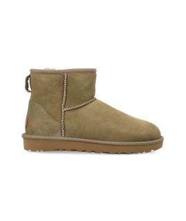 UGG AUSTRALIA Ботинки