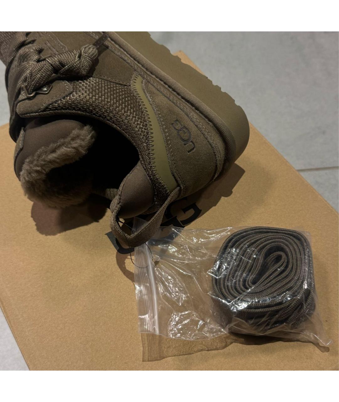 UGG AUSTRALIA Бежевые замшевые кроссовки, фото 6