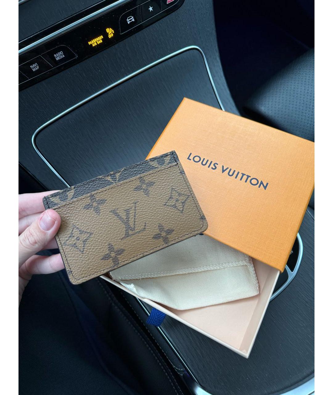 LOUIS VUITTON Коричневый кожаный кардхолдер, фото 3