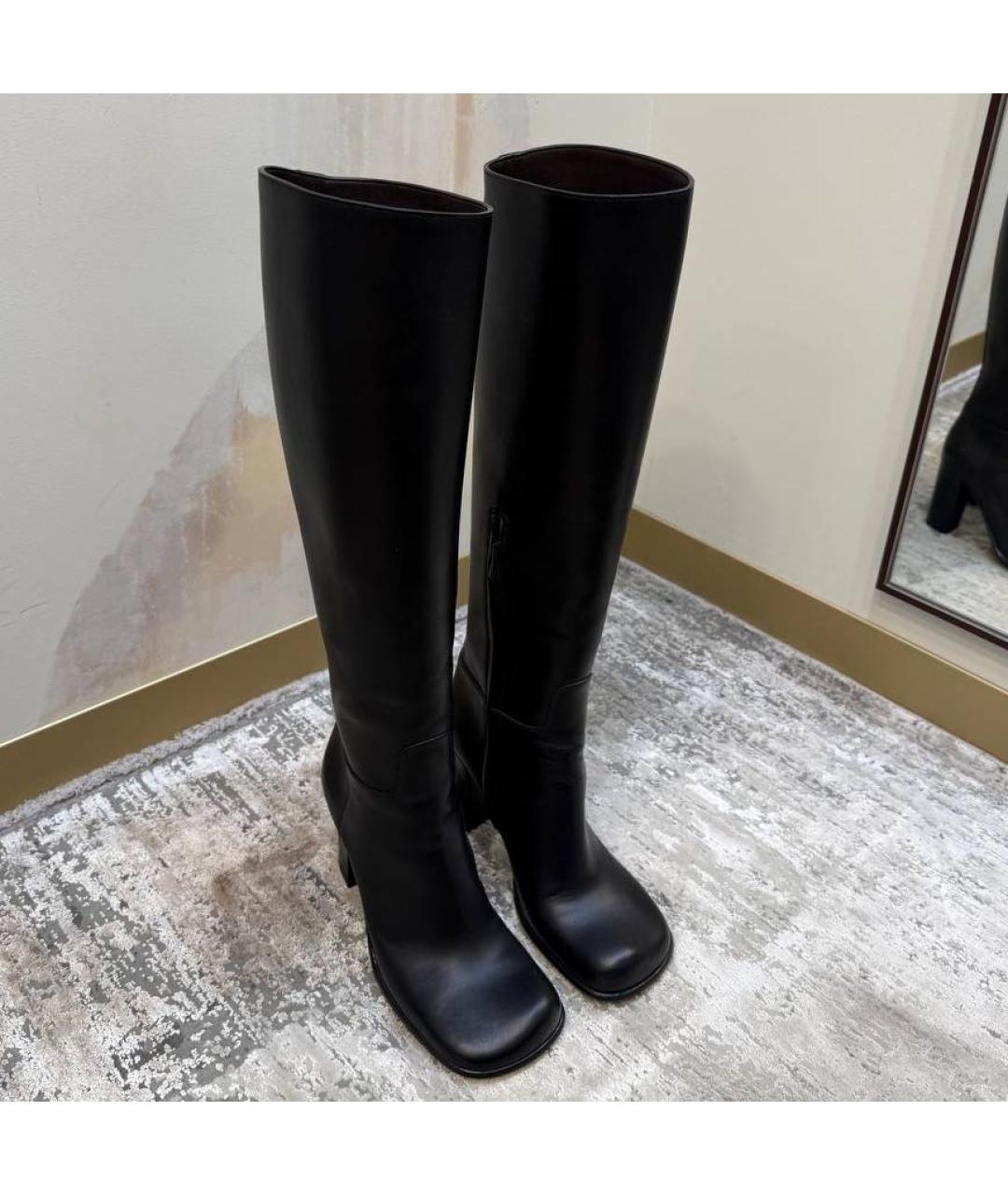 BOTTEGA VENETA Черные кожаные сапоги, фото 3