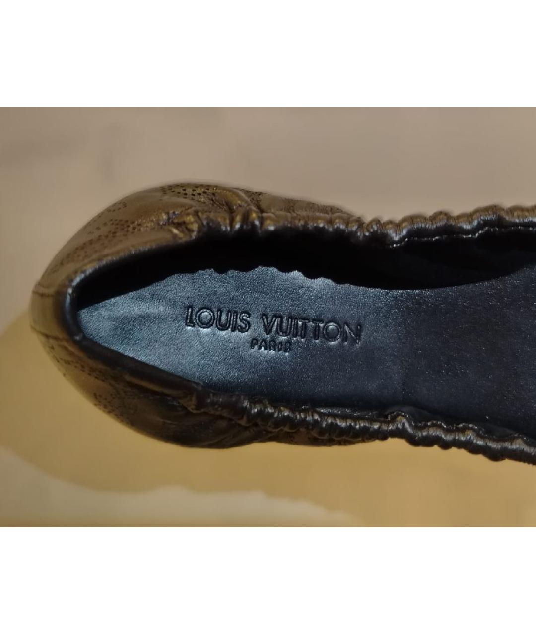 LOUIS VUITTON Черные кожаные балетки, фото 4