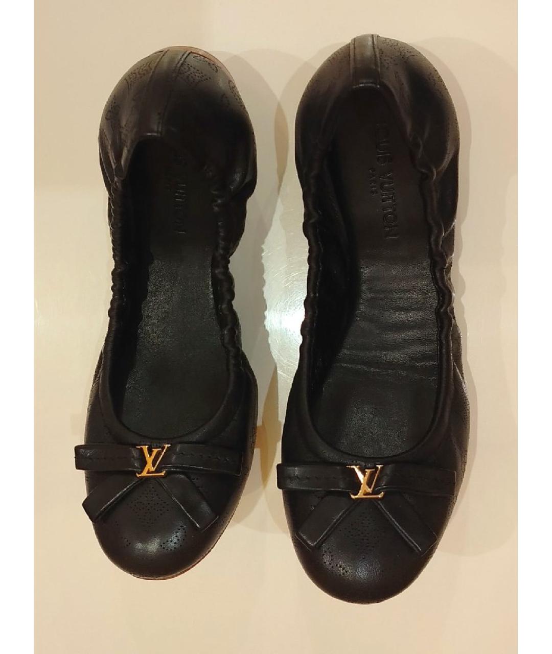 LOUIS VUITTON Черные кожаные балетки, фото 3
