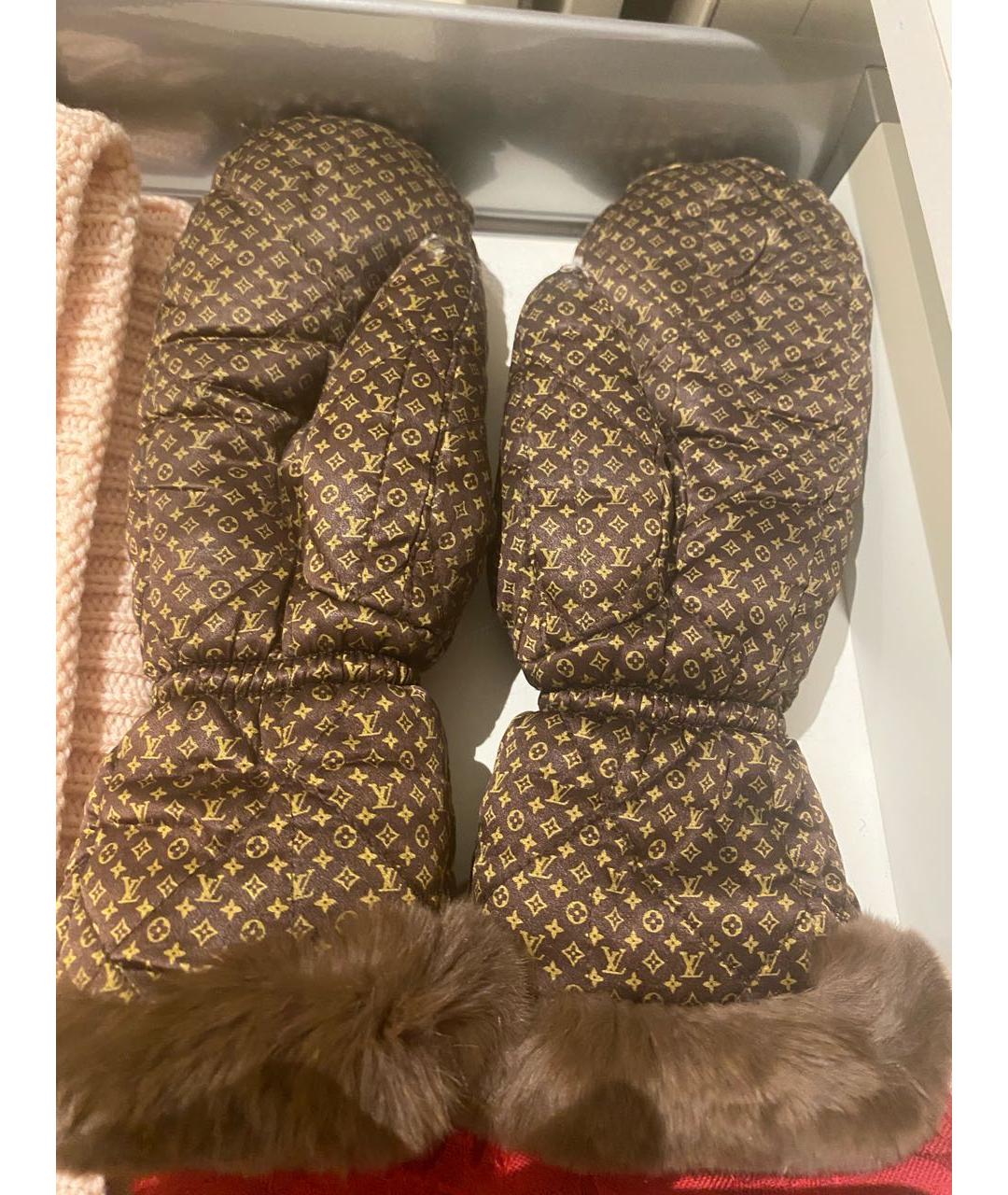 LOUIS VUITTON Коричневые варежки, фото 2