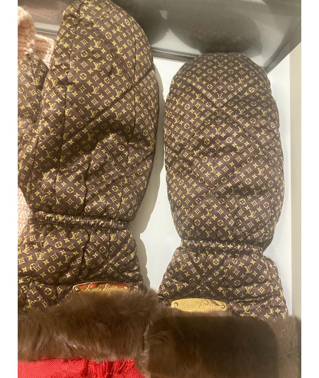 LOUIS VUITTON Коричневые варежки, фото 3