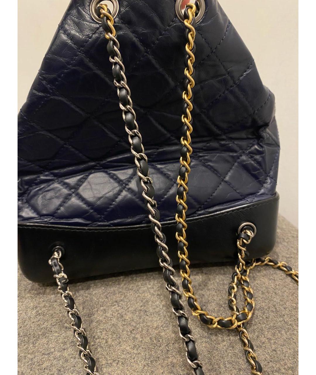 CHANEL Темно-синяя кожаная сумка через плечо, фото 3