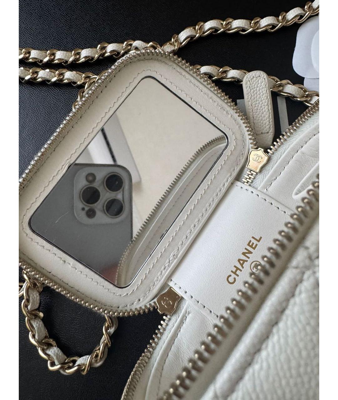 CHANEL Белая кожаная сумка через плечо, фото 2