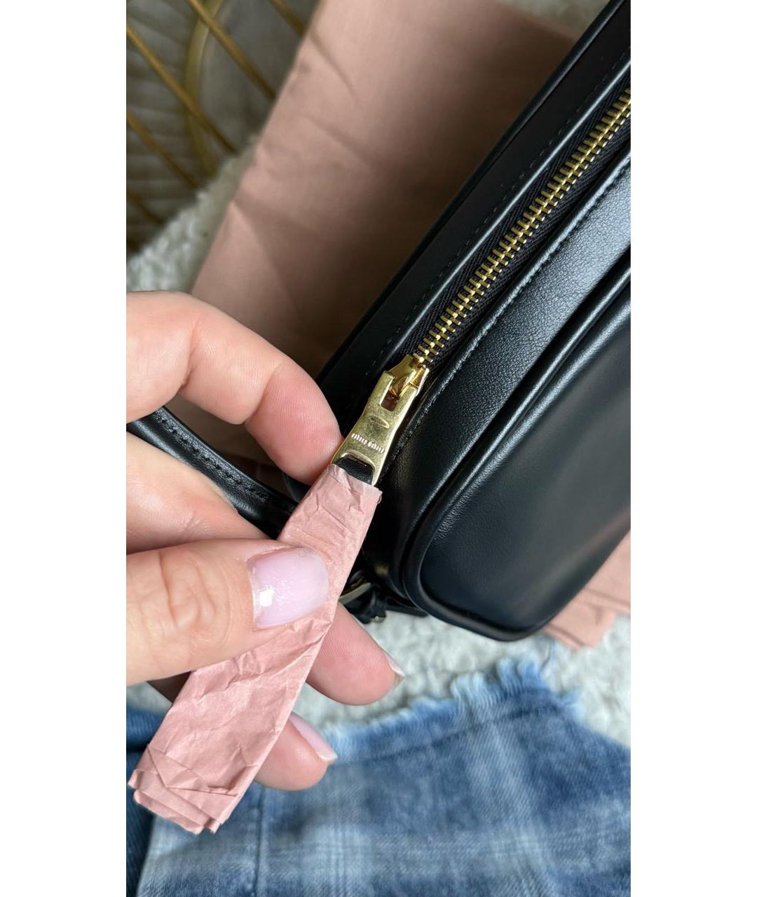 MIU MIU Черная кожаная сумка с короткими ручками, фото 5