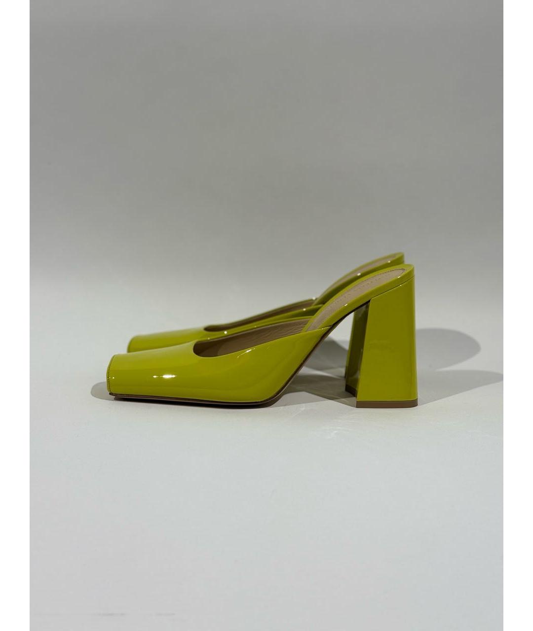 BOTTEGA VENETA Желтые мюли из лакированной кожи, фото 7