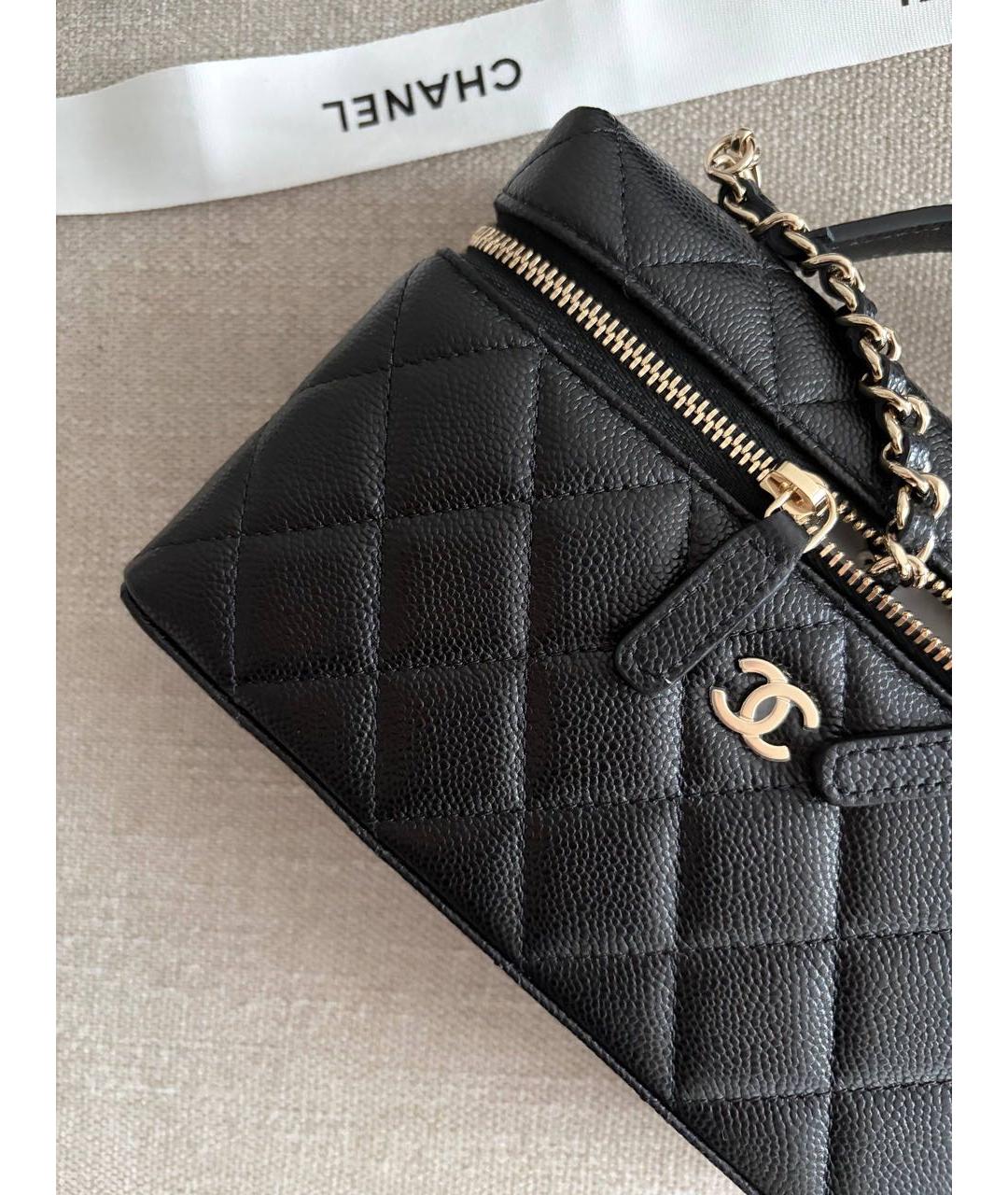 CHANEL Черная кожаная сумка с короткими ручками, фото 3