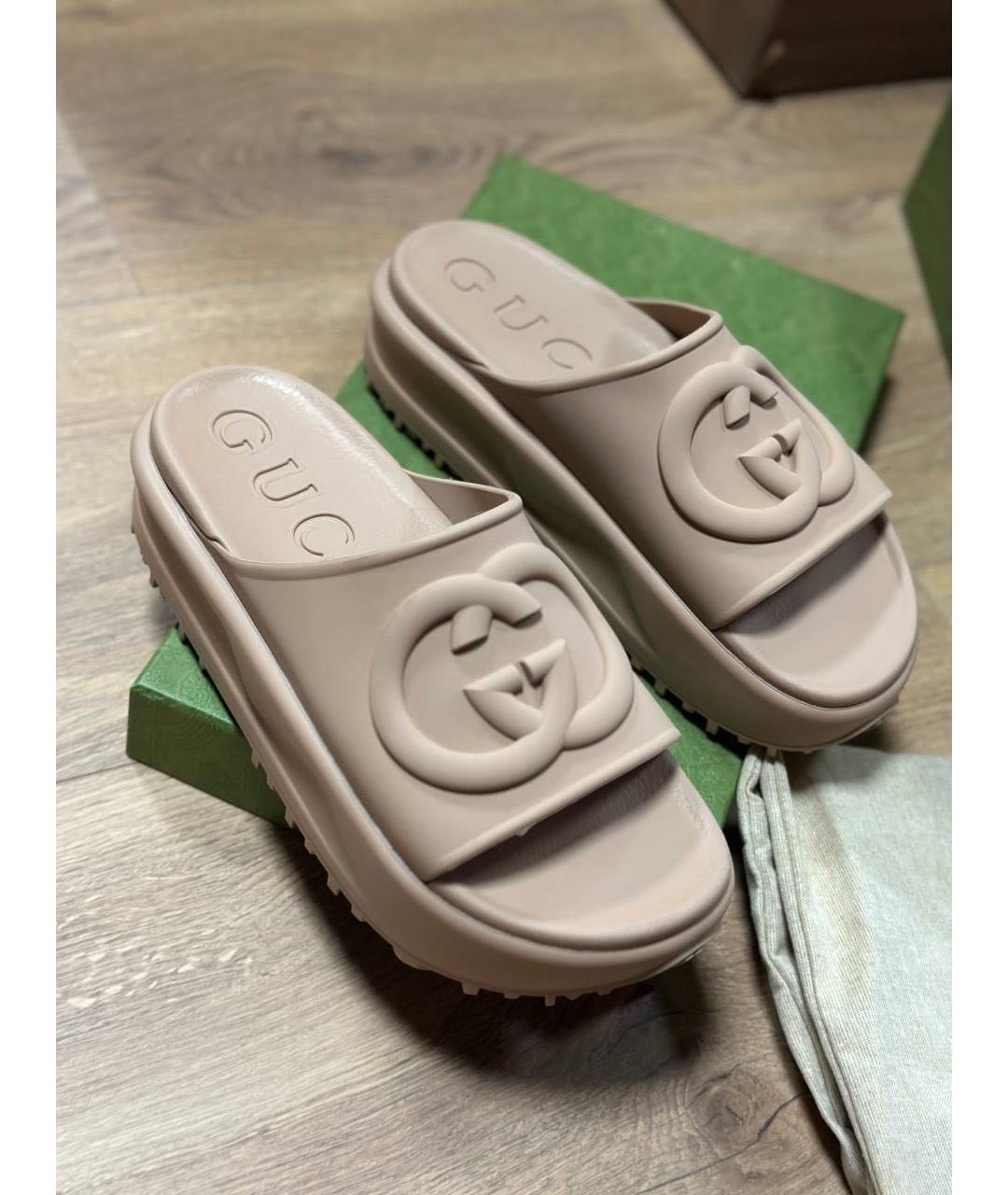 GUCCI Бежевые резиновые сандалии, фото 2