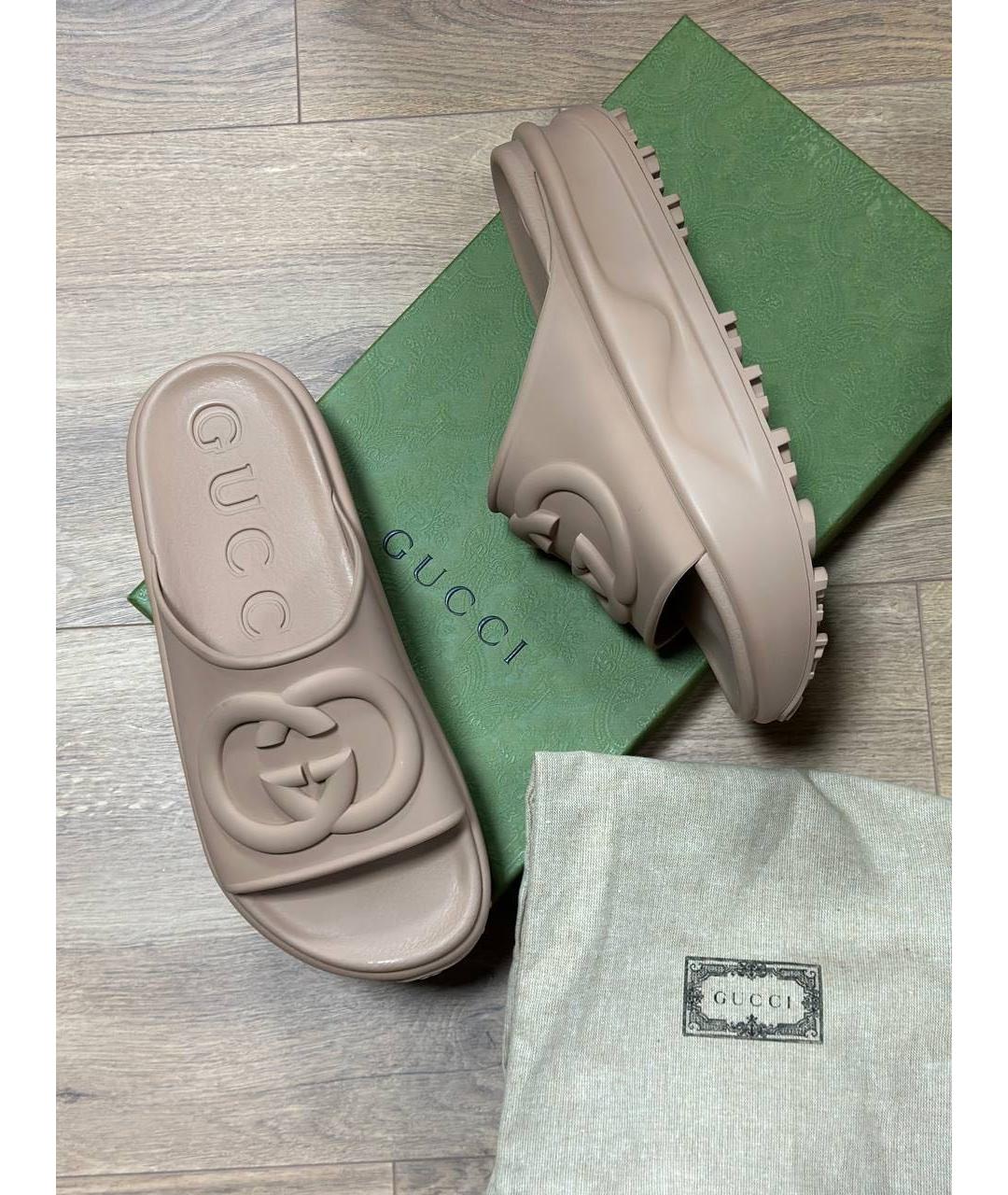 GUCCI Бежевые резиновые сандалии, фото 3