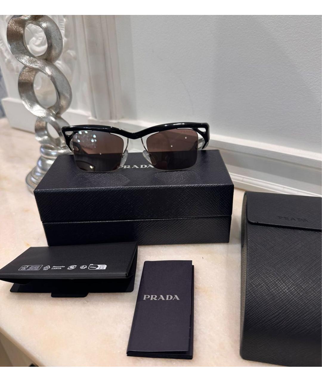 PRADA Черные пластиковые солнцезащитные очки, фото 7