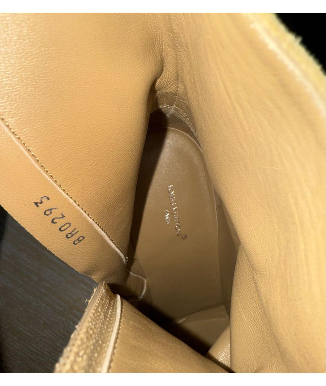 LOUIS VUITTON Бежевые замшевые ботильоны, фото 8
