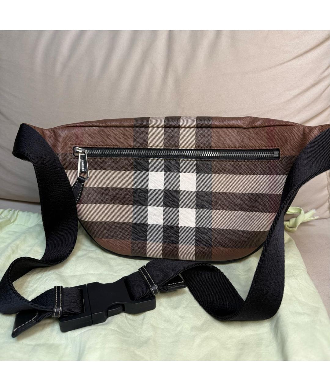 BURBERRY Коричневая поясная сумка, фото 3