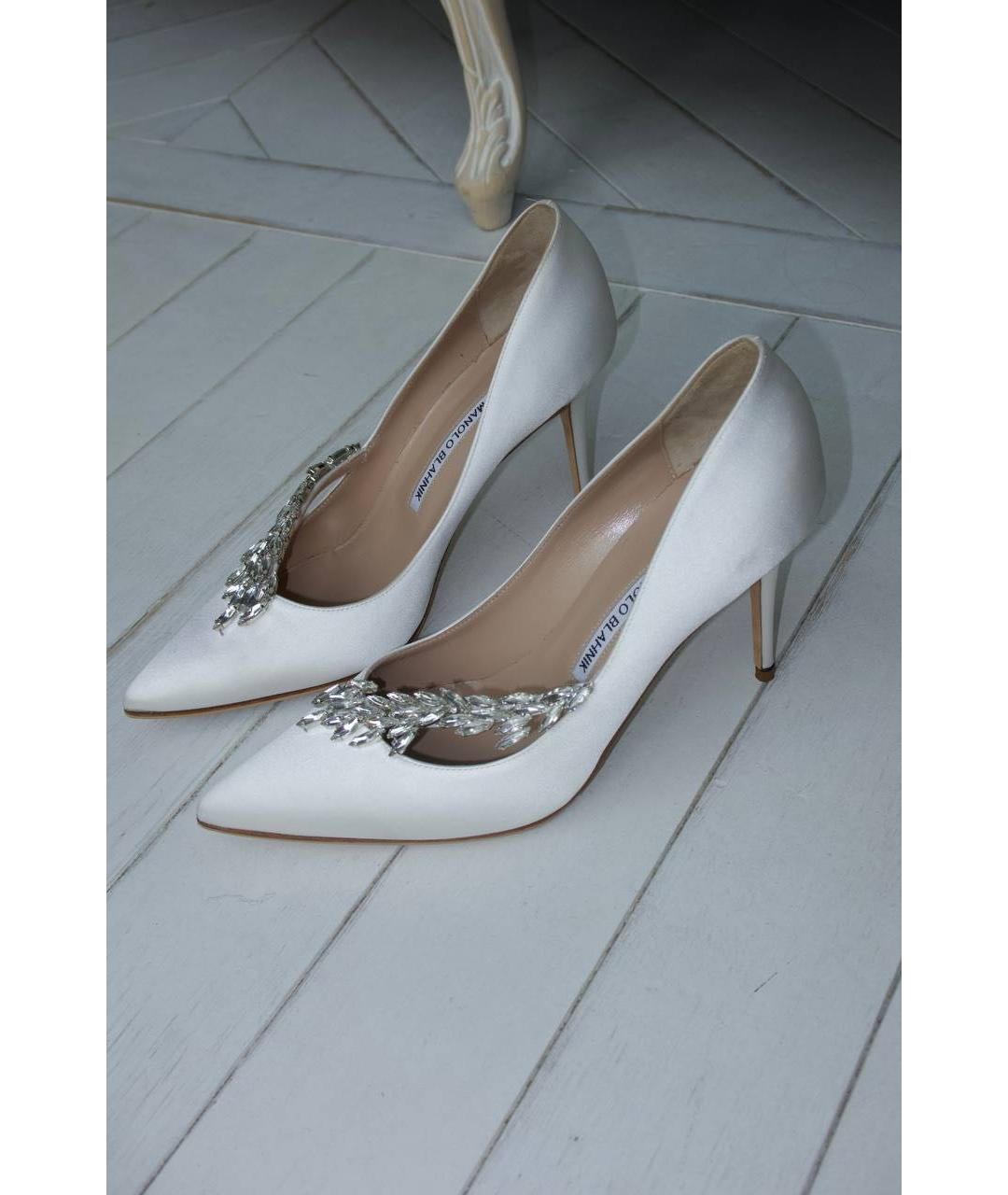 MANOLO BLAHNIK Белые текстильные лодочки на низком каблуке, фото 2