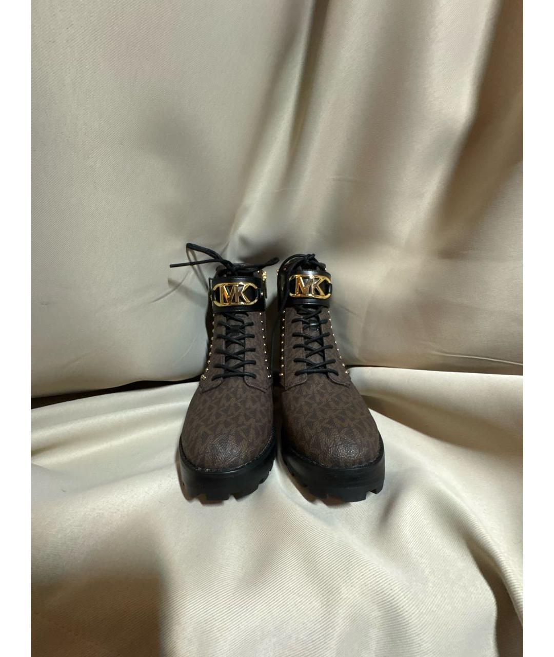MICHAEL KORS Коричневые ботинки, фото 2