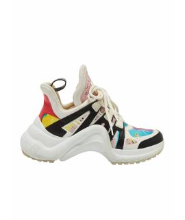 LOUIS VUITTON Кроссовки