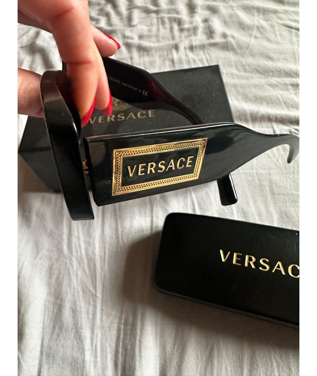 VERSACE Черные пластиковые солнцезащитные очки, фото 2