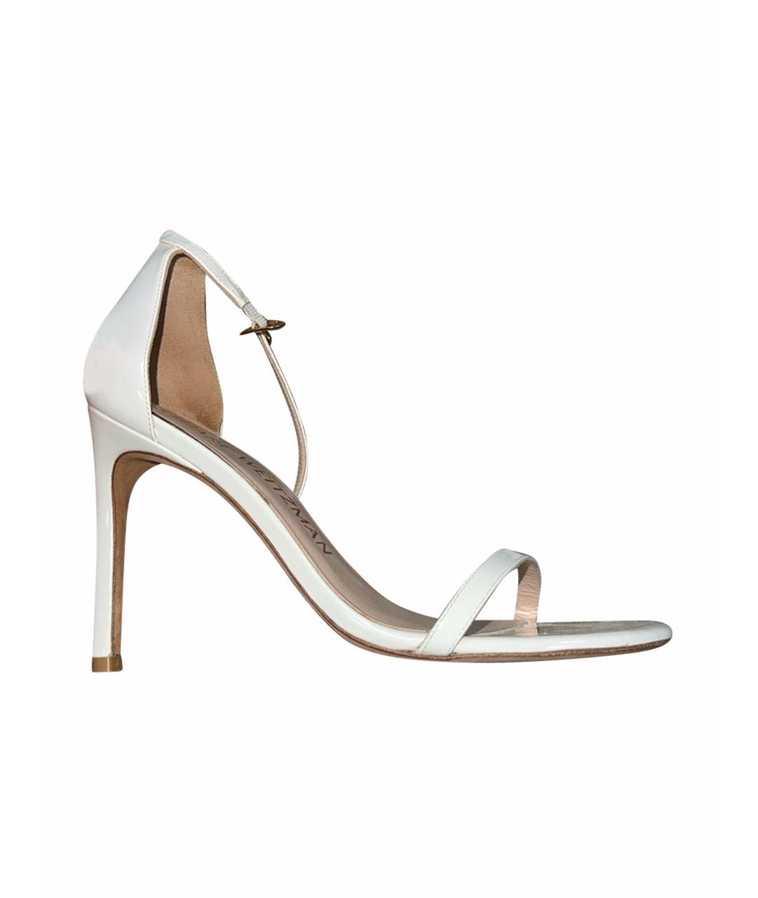 STUART WEITZMAN Белые босоножки из лакированной кожи, фото 1