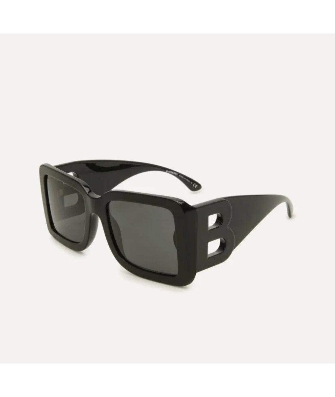 BURBERRY Черные пластиковые солнцезащитные очки, фото 2